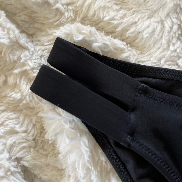 Bikini Bottom - Picture 4 of 4